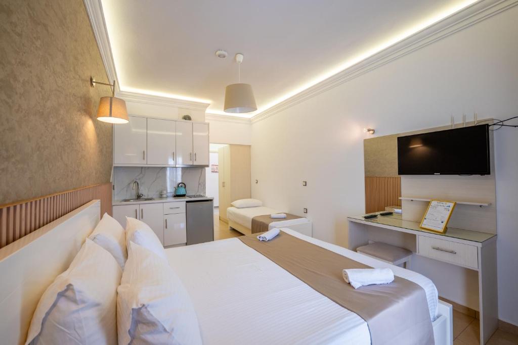 Triple Room Interior